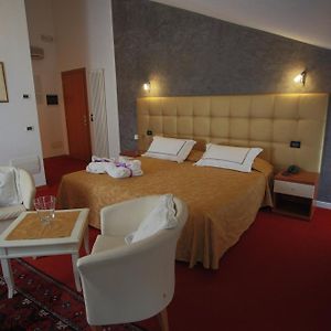 Hotel Roma
